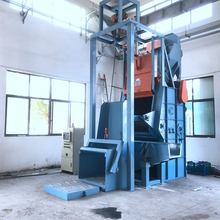 Automatic loading crawler shot blasting machine